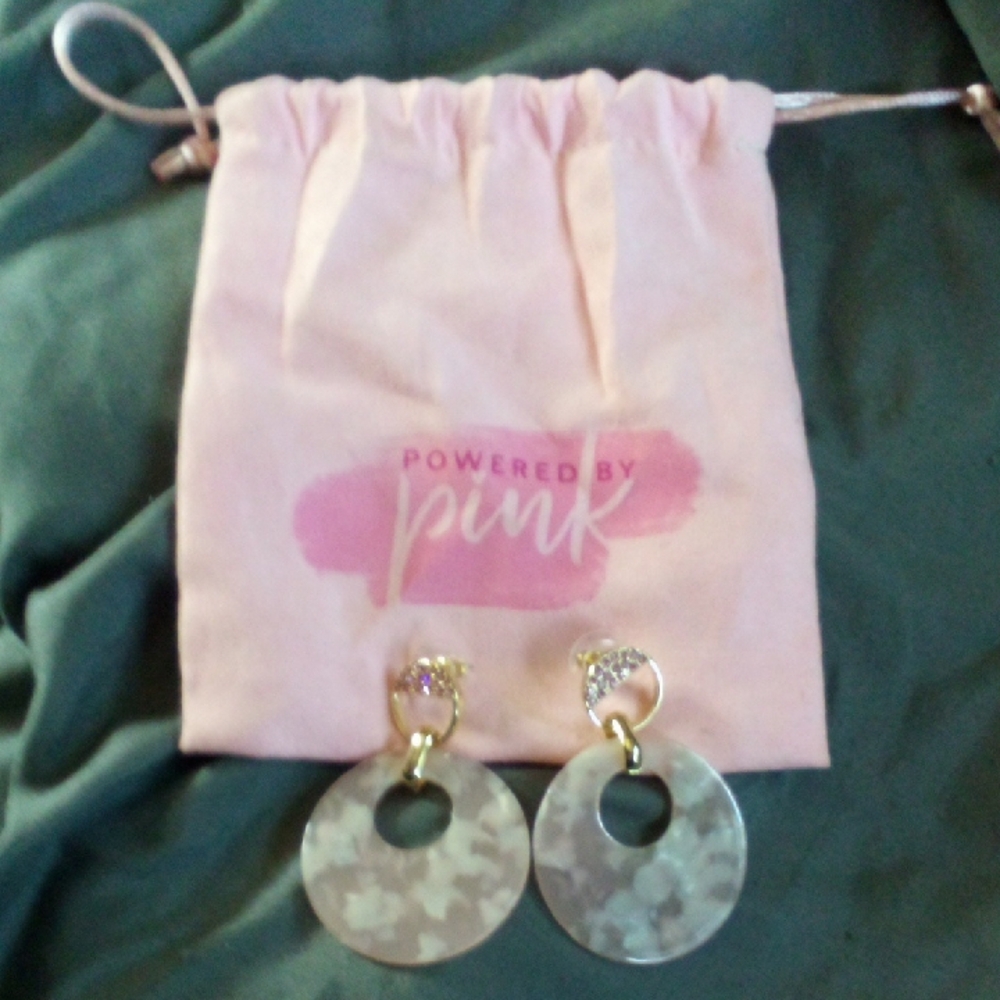 New! Elegant Pink Speckled Earrings